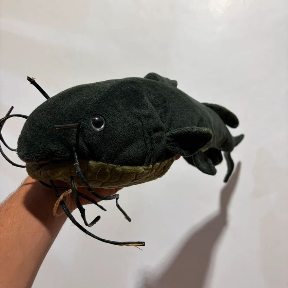Folkmanis 20 in Channel Catfish Puppet Plush Vintage hand puppet